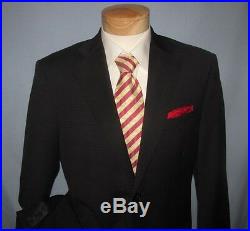 Awesome Italian two piece suit Cavallini dual vent wool 40 R