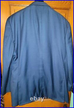 Beautiful Blue Italian style Wool Suit by Statements in Perfect Condition