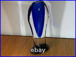 HUGE HEAVY STUNNING PIECE OF VINTAGE MURANO SOMMERSO BLUE & GREEN VASE. C. 1960s
