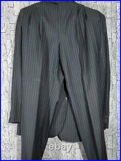 Luigi Bianchi Mantova (43R) Men's Gray/Blue Pinstriped Wool 2 Piece Italian Suit