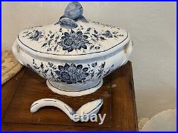 Soup Tureen Gravy Bowl Seashell Ladle & Lid Blue White Floral Hand Paint Italy