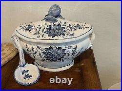 Soup Tureen Gravy Bowl Seashell Ladle & Lid Blue White Floral Hand Paint Italy