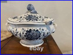 Soup Tureen Gravy Bowl Seashell Ladle & Lid Blue White Floral Hand Paint Italy