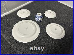 Spode Blue Italian 5 Piece Place Setting. (50)