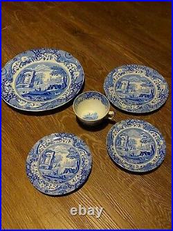 Spode Blue Italian 5 Piece Single Place Setting Made in England Gently Used