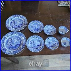 Spode Blue Italian 8 piece set. Great condition