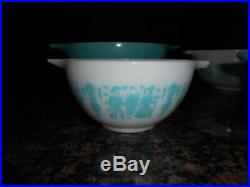 Vtg Pyrex 4 Piece BUTTERPRINT Amish Cinderella Nesting Bowls Turq/Wht EX Cond